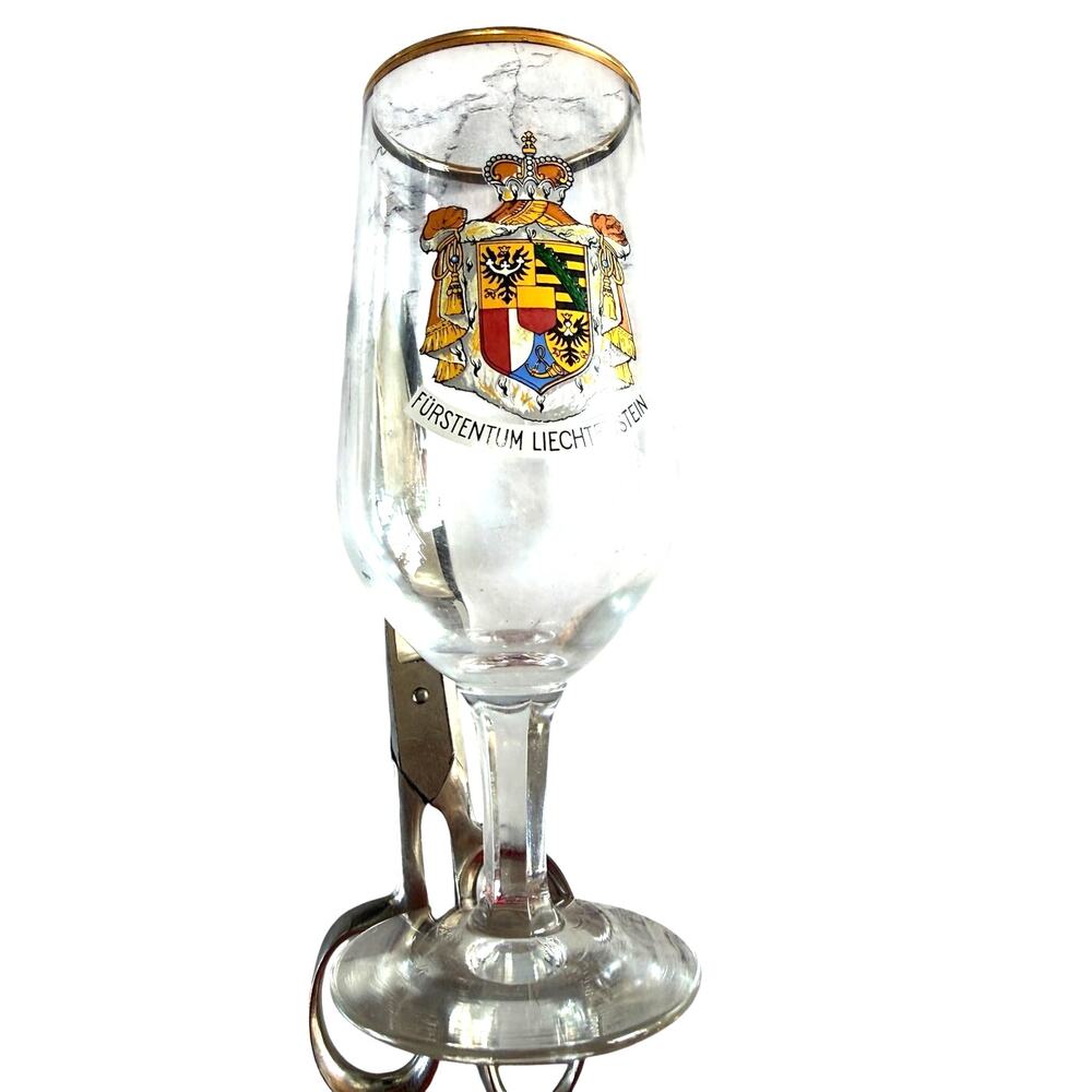 SKU3371 Vintage Liechtenstein Coat of Arms Stemmed Beer Glass Germany